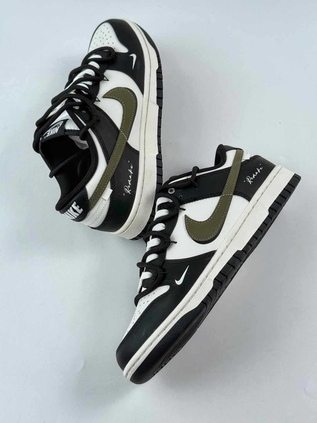 210 Nike SB Dunk Low 黑白绑带 BG0512-083