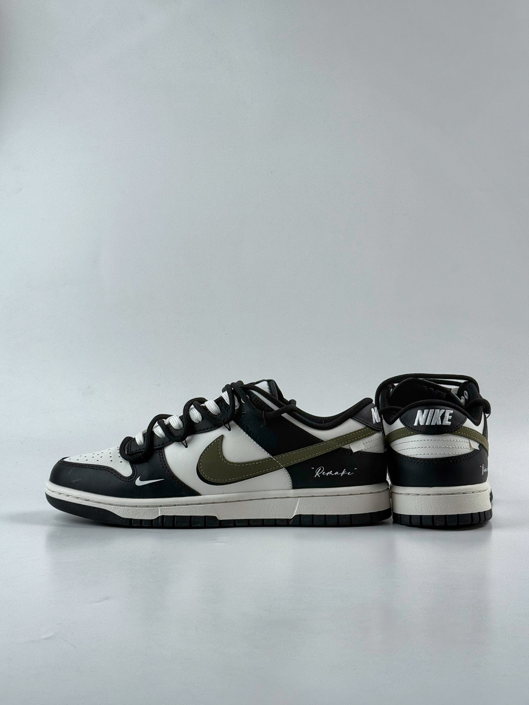210 Nike SB Dunk Low 黑白绑带 BG0512-083