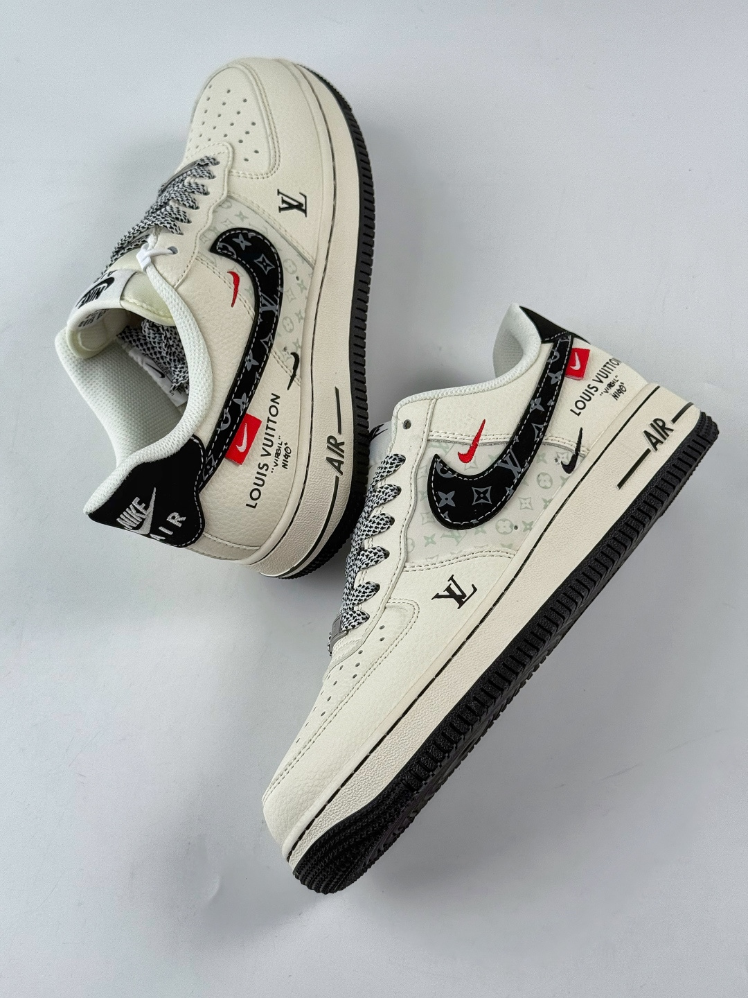 220 Nike Air Force 1 Low 07 x Louis Vuitton 白黑双小勾满天星 MZ9588-809
