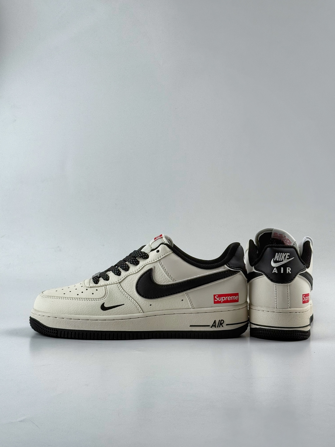 210 Nike Air Force 1 Low 07 x Superme 白黑小勾满天星 JP8028-059