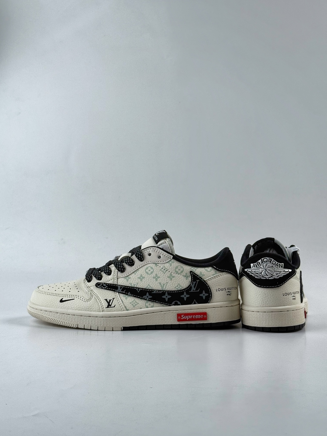 230 Travis Scott x Nike Air Jordan 1 Low x Louis Vuitton Air Jordan 1 Low 反转白黑小勾满天星倒钩 CX5050-Y27