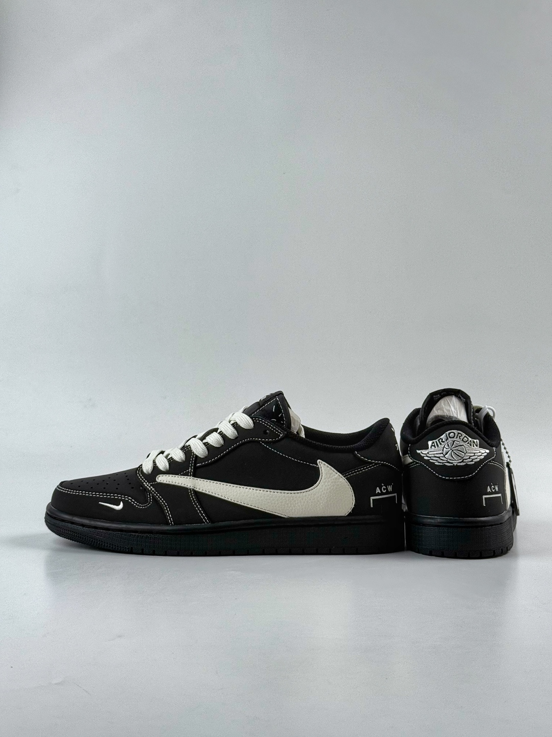 230 Travis Scott x Nike Air Jordan 1 Low x ACW Air Jordan 1 Low 反转黑白小勾倒钩 AC1808-191