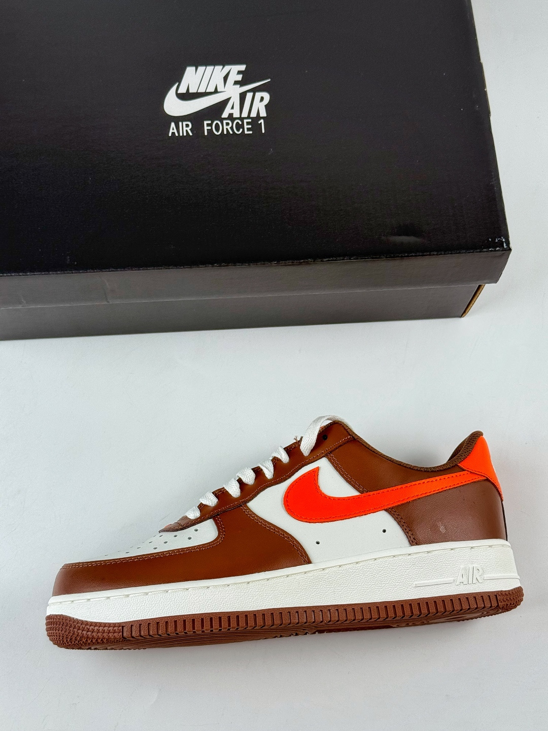 160 Nike Air Force 1 Low 07 棕白橙 IO7545-221