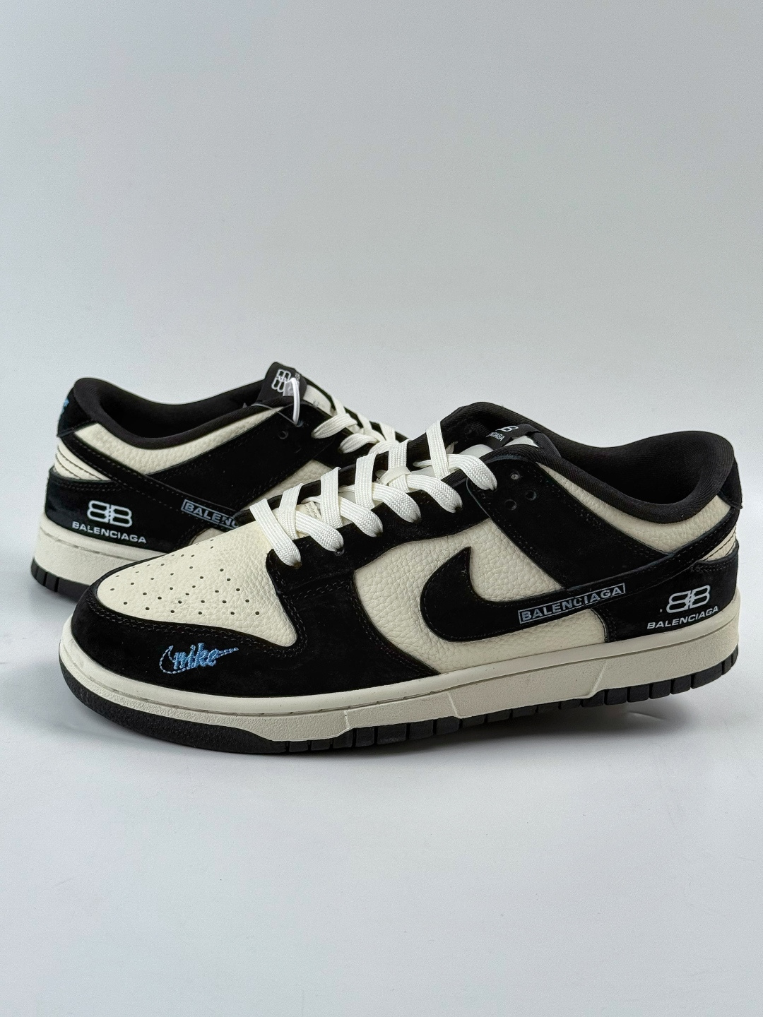 NIKE SB Dunk Low RETRO x Balenciaga 黑白 DS6608-015 NIKE SB Dunk Low RETRO x Balenciaga 黑白 DS6608-015