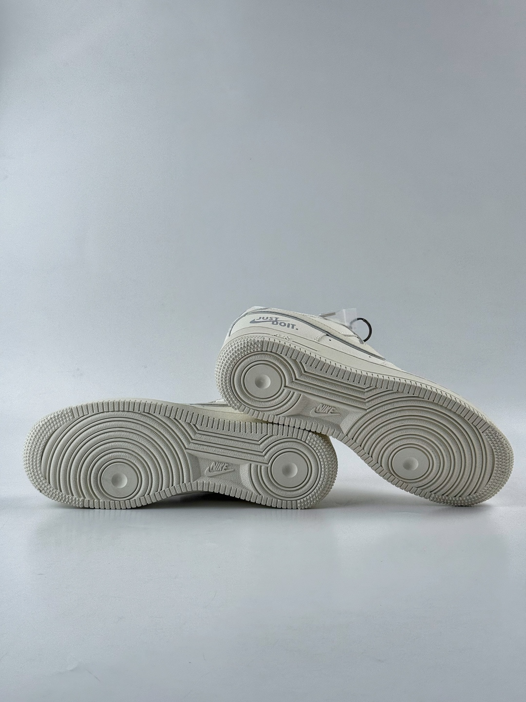 220 Nike Air Force 1 Low 07 x Just Do It 白灰满天星 CS5288-043