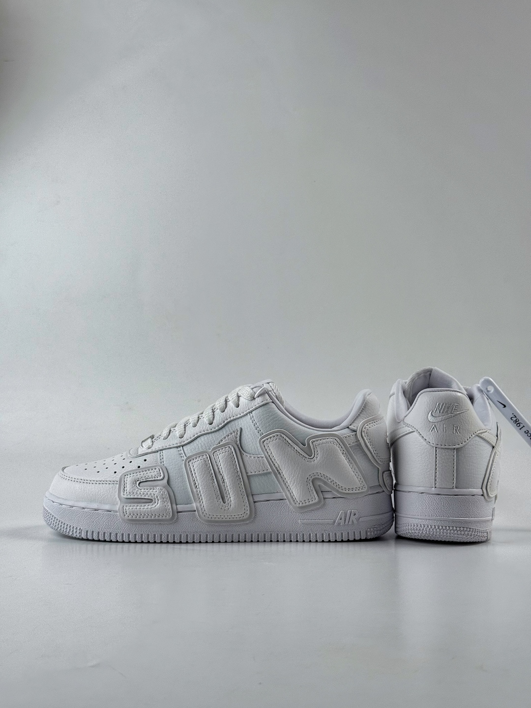 220 Nike Air Force 1 Low 07 x SUN 纯白 FQ7069-100