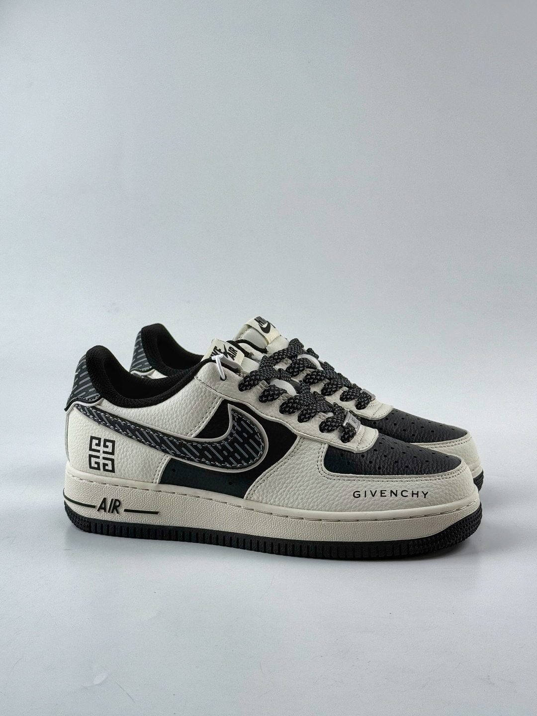 210 Nike Air Force 1 Low 07 x GIVENCHY 白黑满天星 JP8028-002