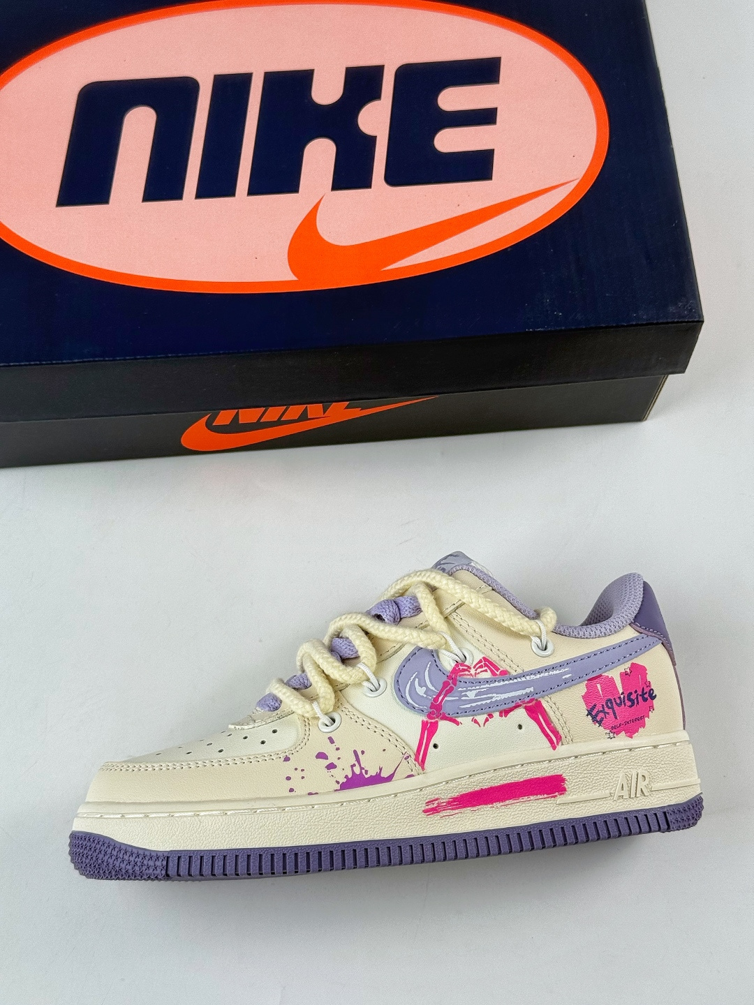 220 Nike Air Force 1 Low 07 米白紫涂鸦绑带 BD7701-220