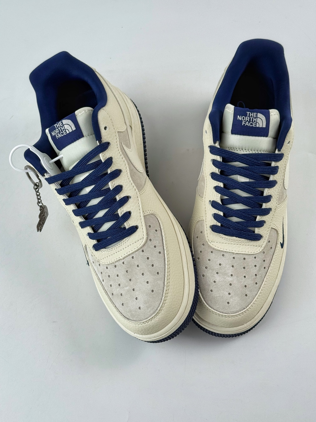 210 Nike Air Force 1 Low 07 x The North Face 白蓝小勾 DF0188-107