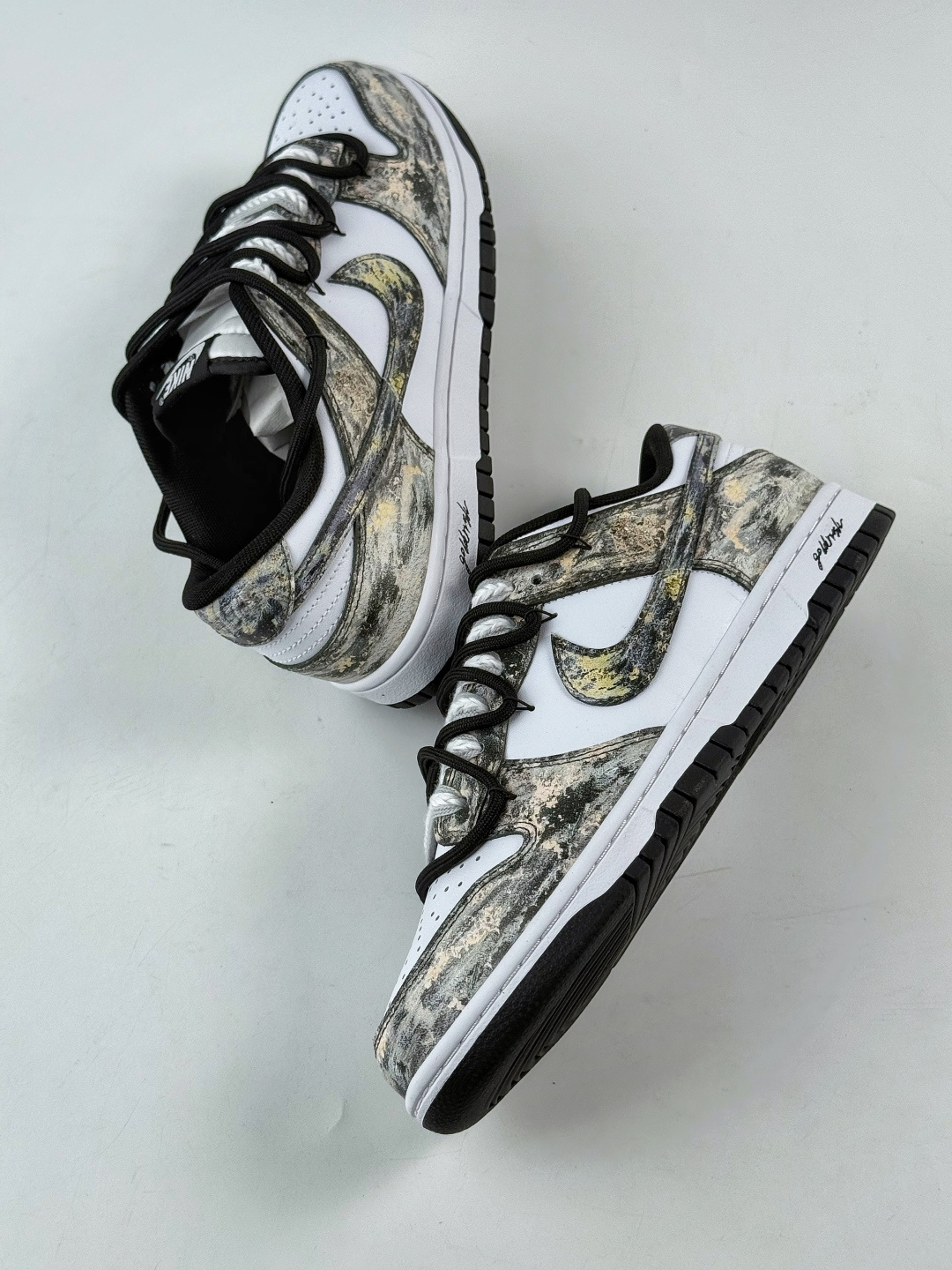 230 Nike SB Dunk Low 淘金热 黑白金 HF5441-100