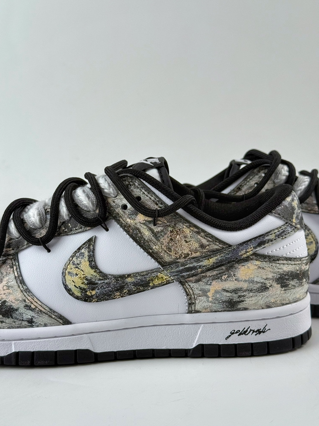 230 Nike SB Dunk Low 淘金热 黑白金 HF5441-100