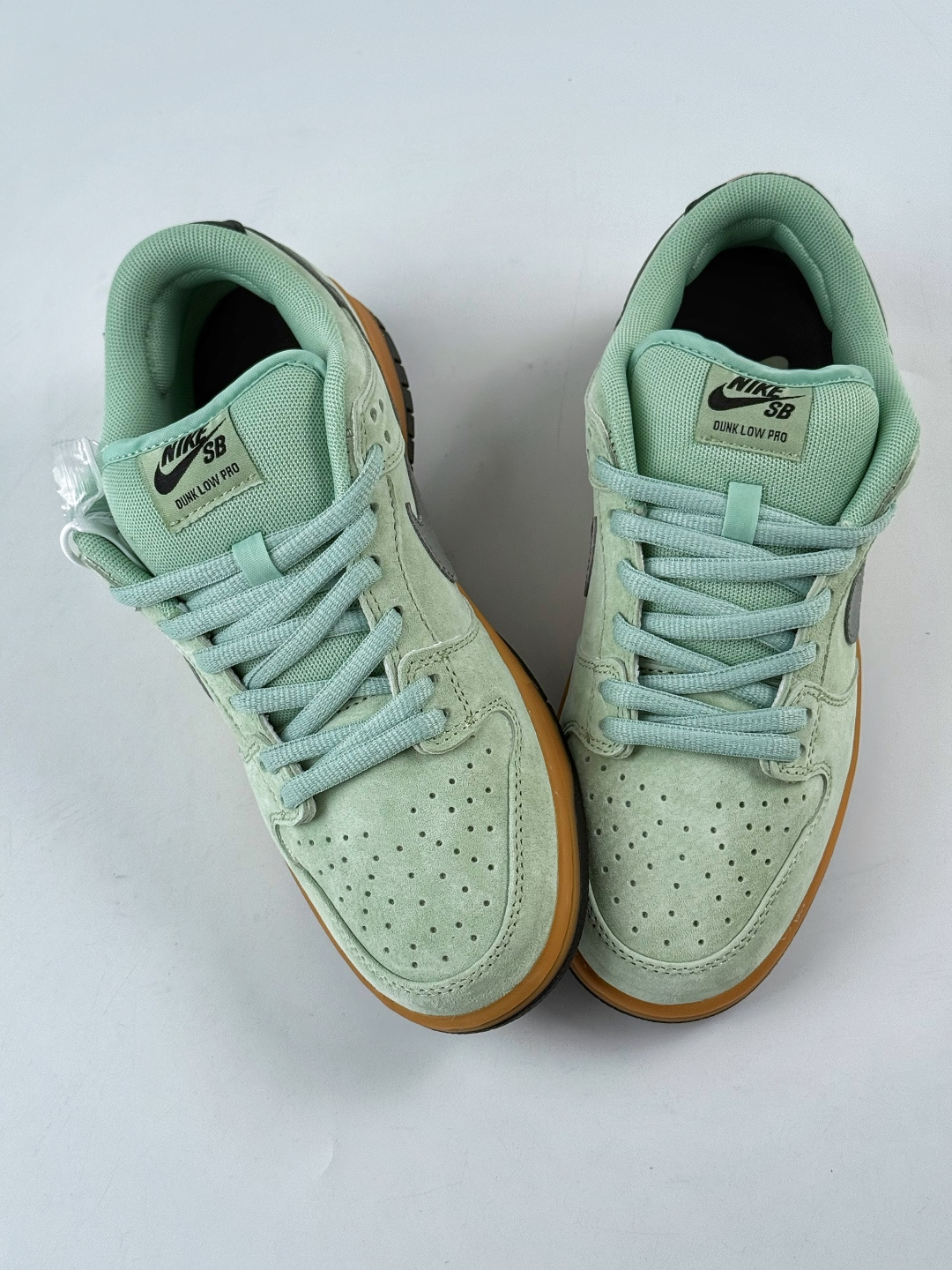 160 Nike SB Dunk Low “Verdugo Mountain” 绿灰 HQ1626-300