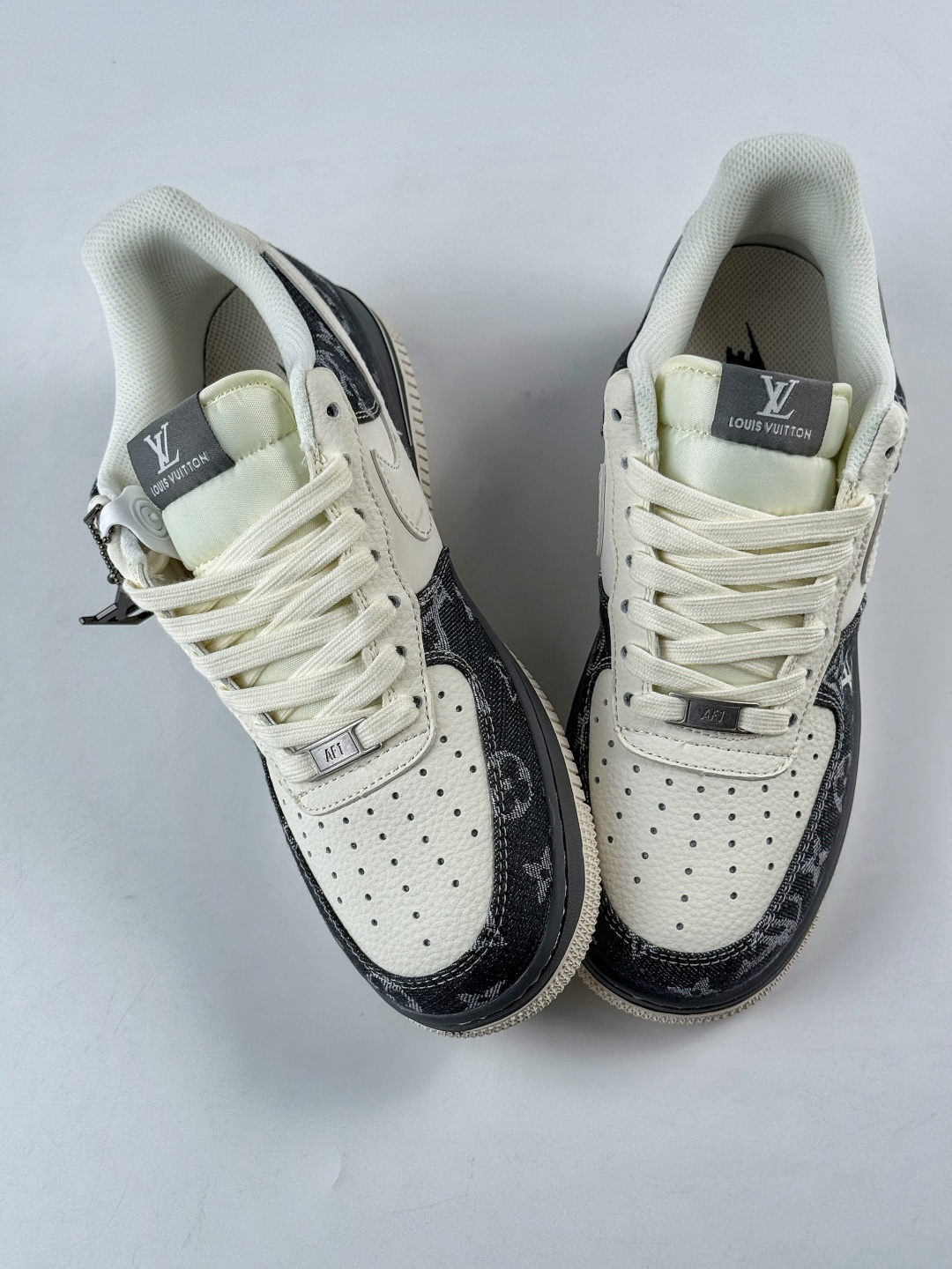 210 Nike Air Force 1 Low 07 x Louis Vuitton 灰白牛仔 SM6668-110