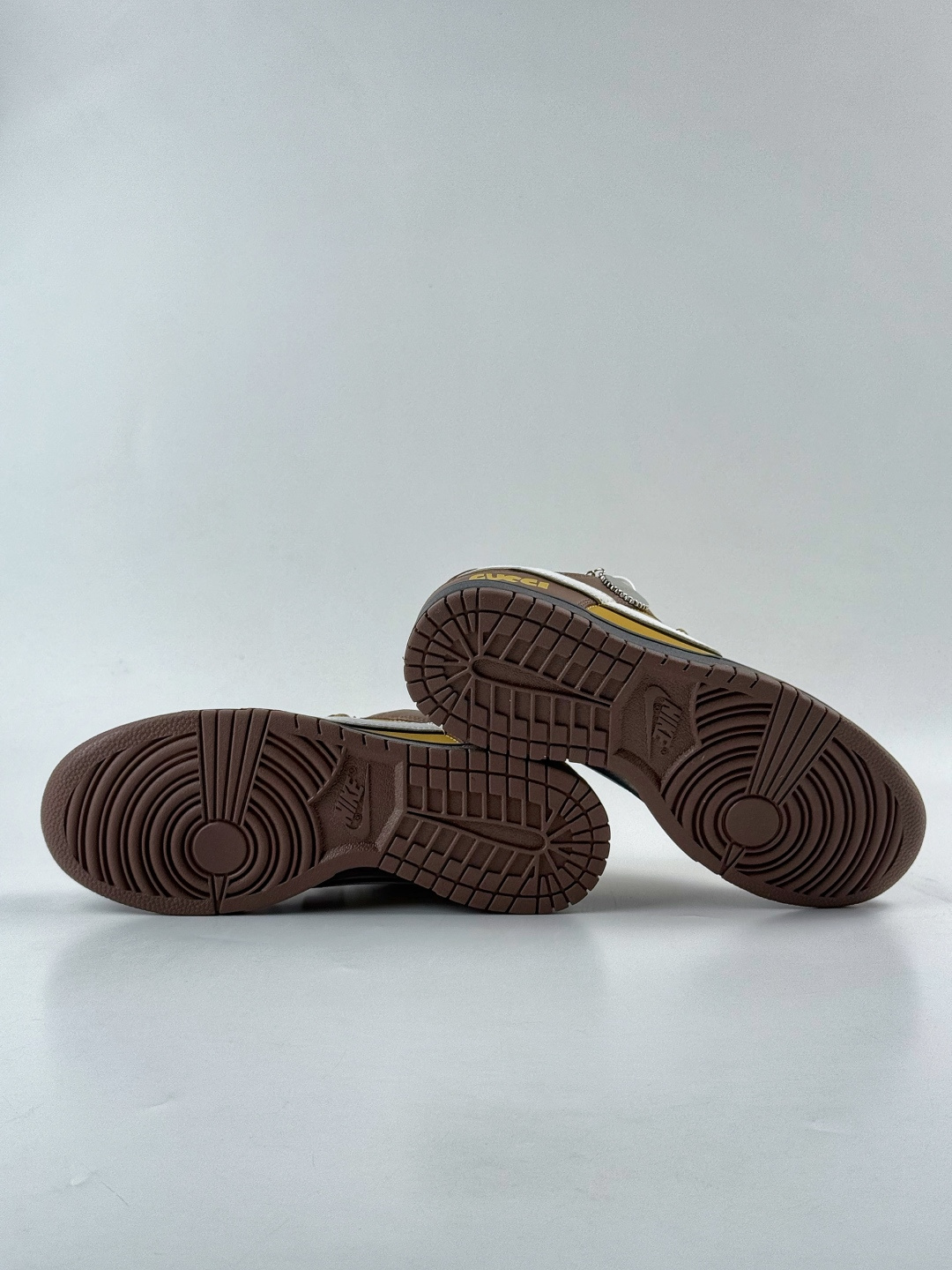 230 Nike SB Dunk Low x GUCCI 棕黄满天星 DJ1988-001