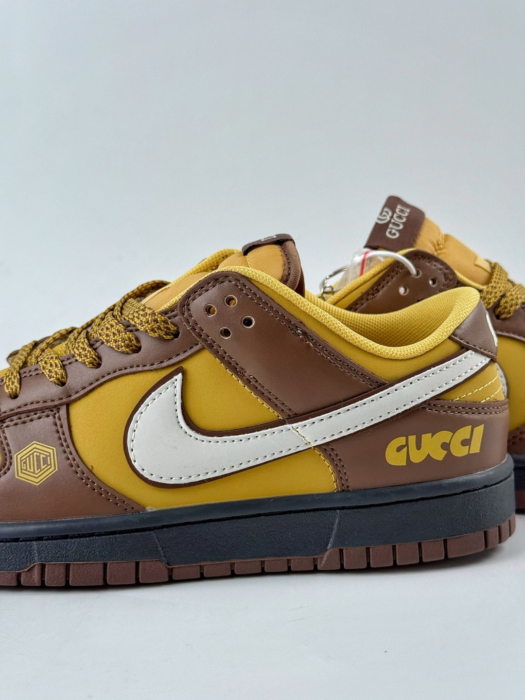 230 Nike SB Dunk Low x GUCCI 棕黄满天星 DJ1988-001