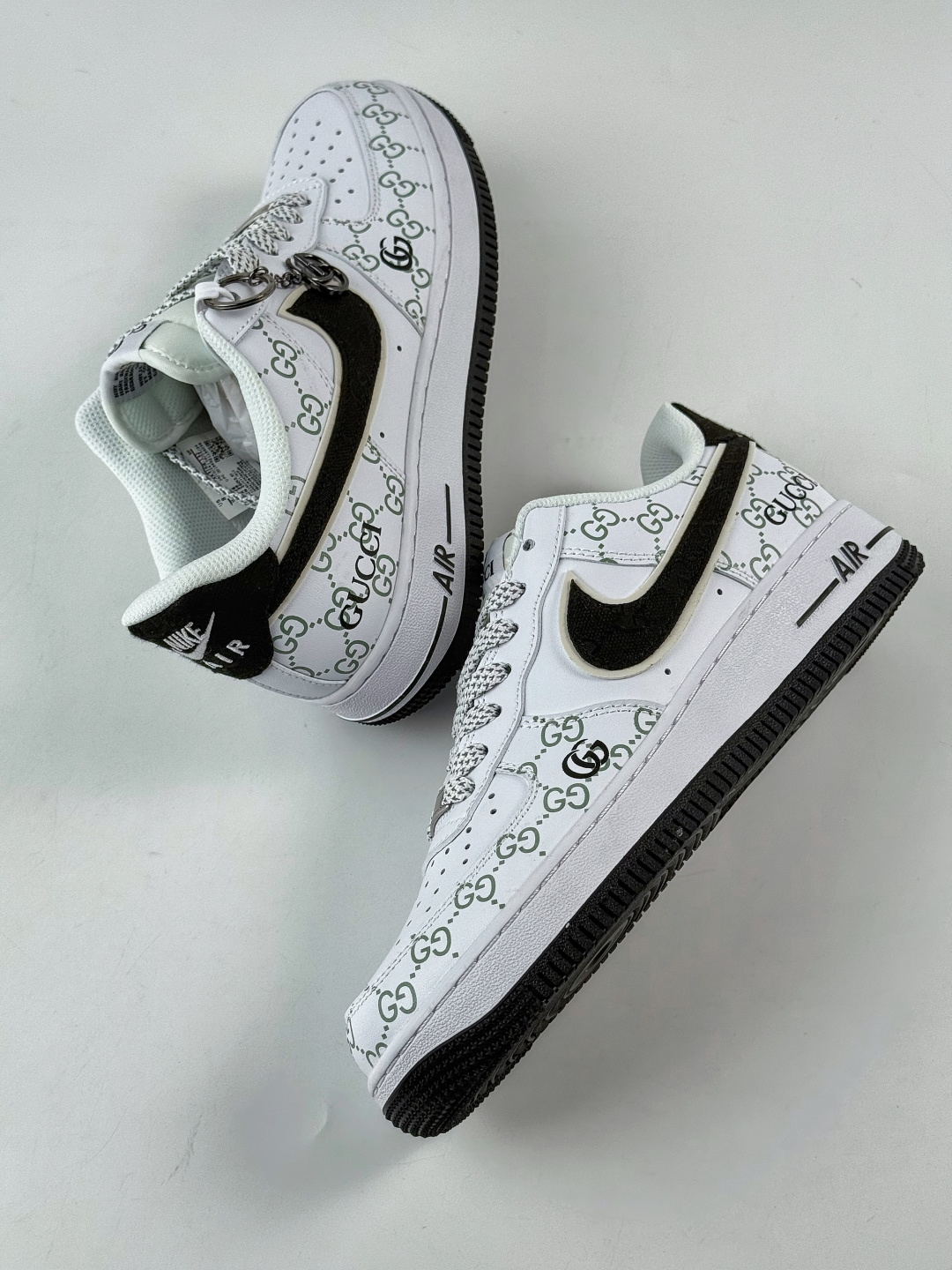 210 Nike Air Force 1 Low 07 x GUCCI 白黑满天星 XX3168-132