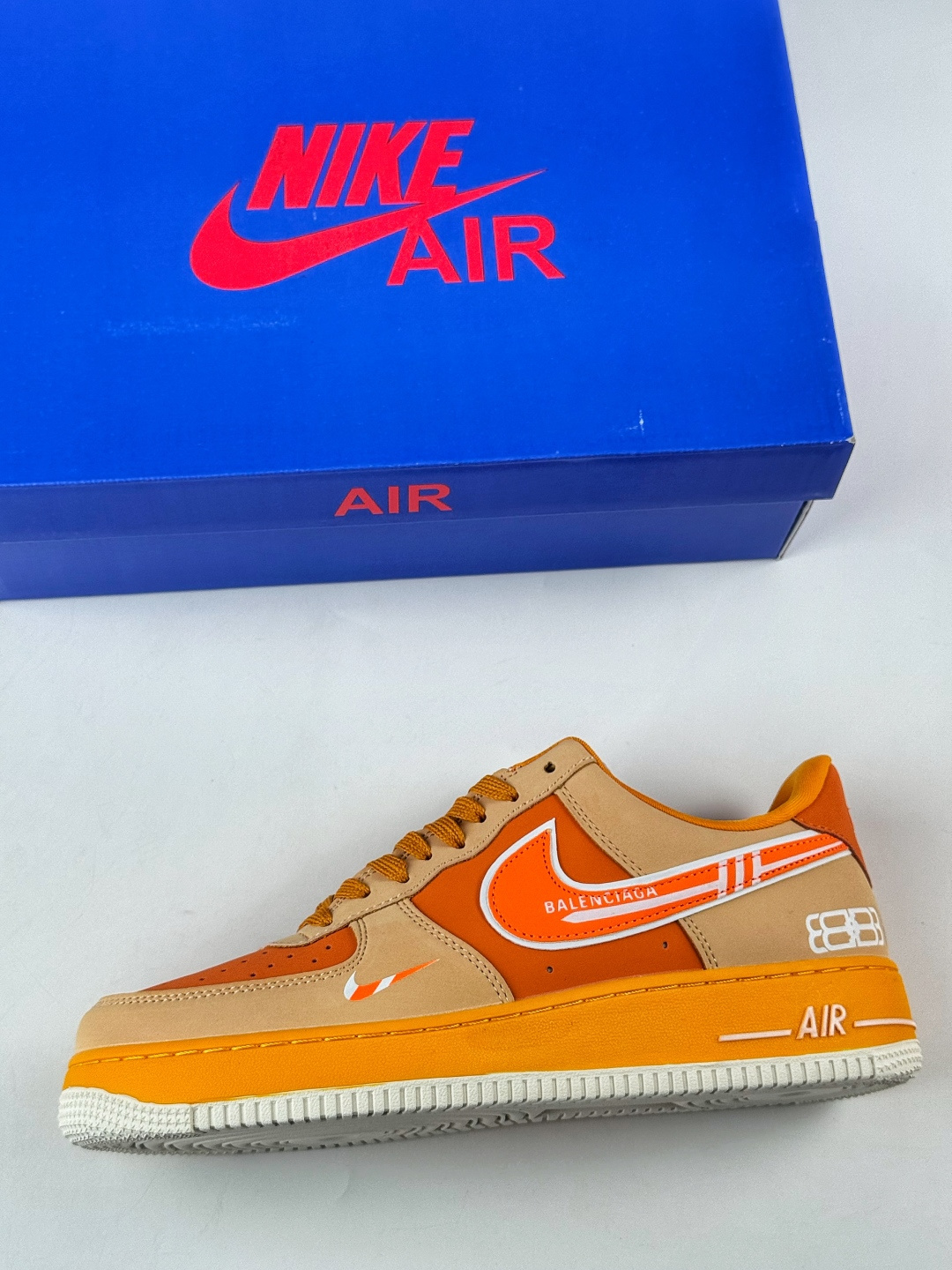 220 Nike Air Force 1 Low 07 x Balenciaga 米橙小勾 SY1388-002