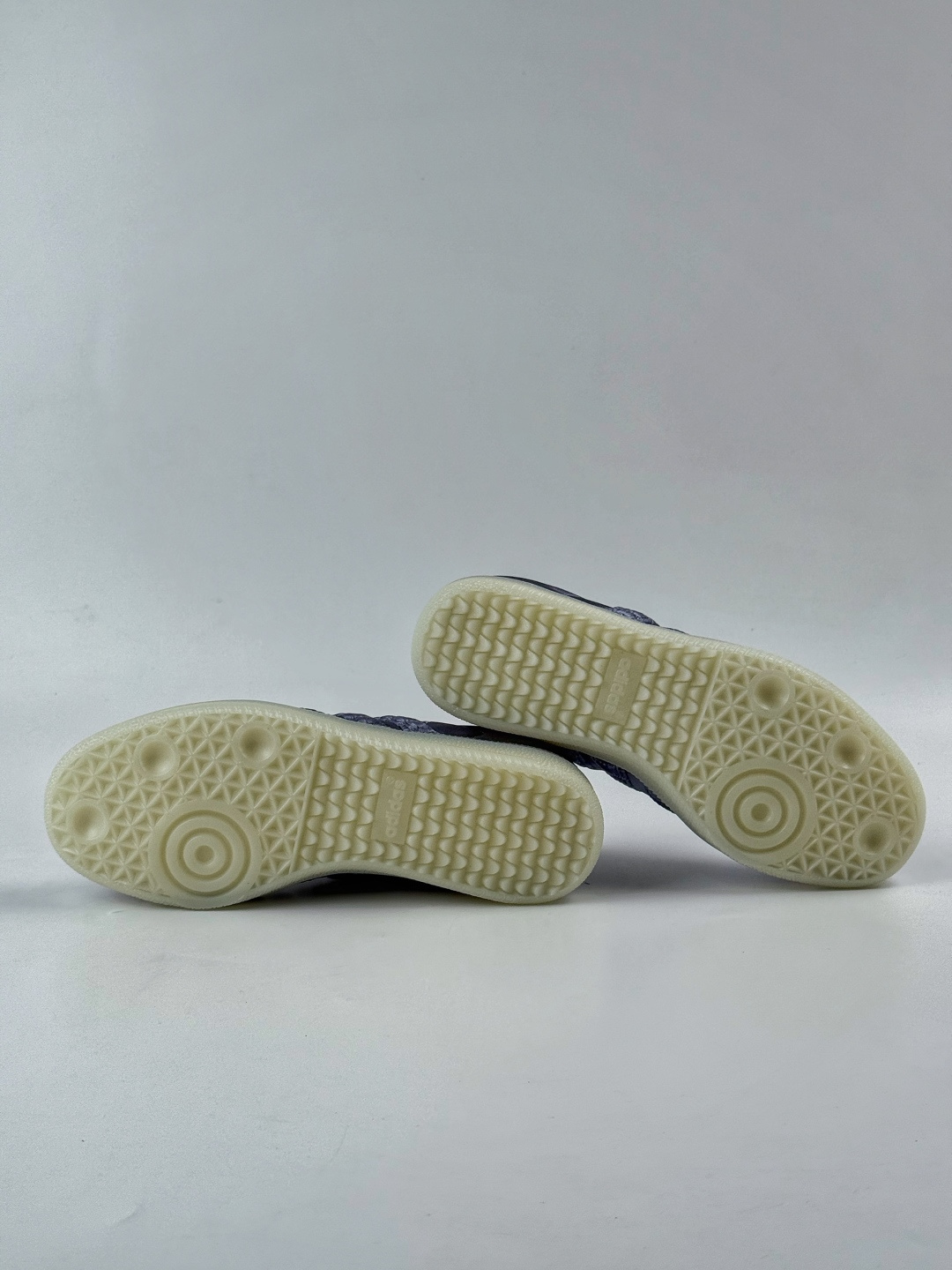 130 adidas originals Samba Handball Spezial HQ5159