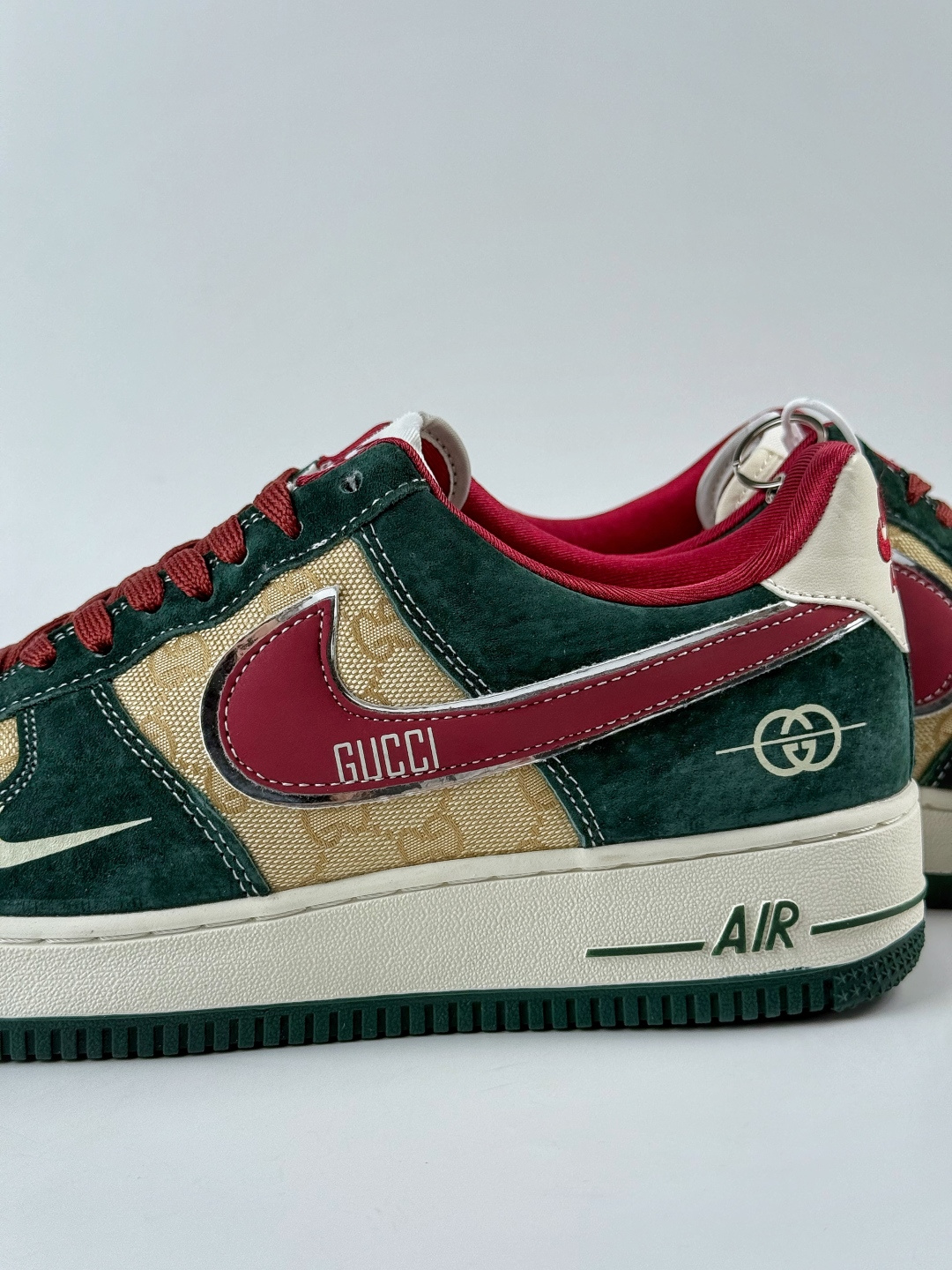 220 Nike Air Force 1 Low 07 x GUCCI 绿黄红小勾 SY1388-007