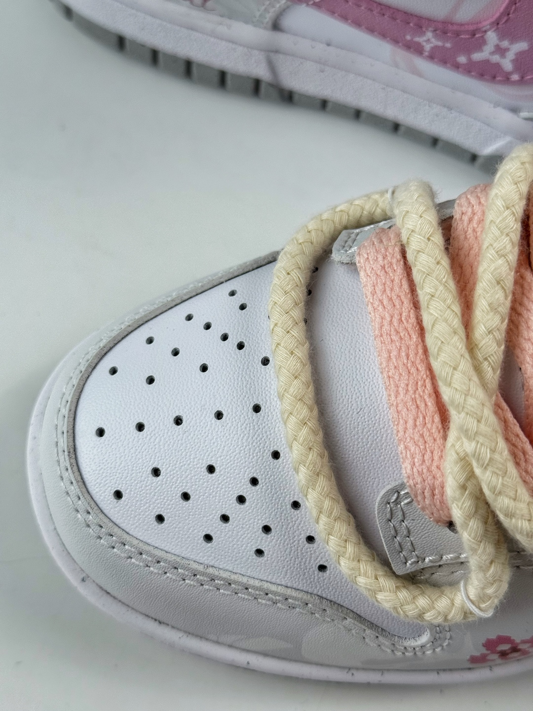 230 Nike SB Dunk Low 国风 落花 白粉 DD1503-103