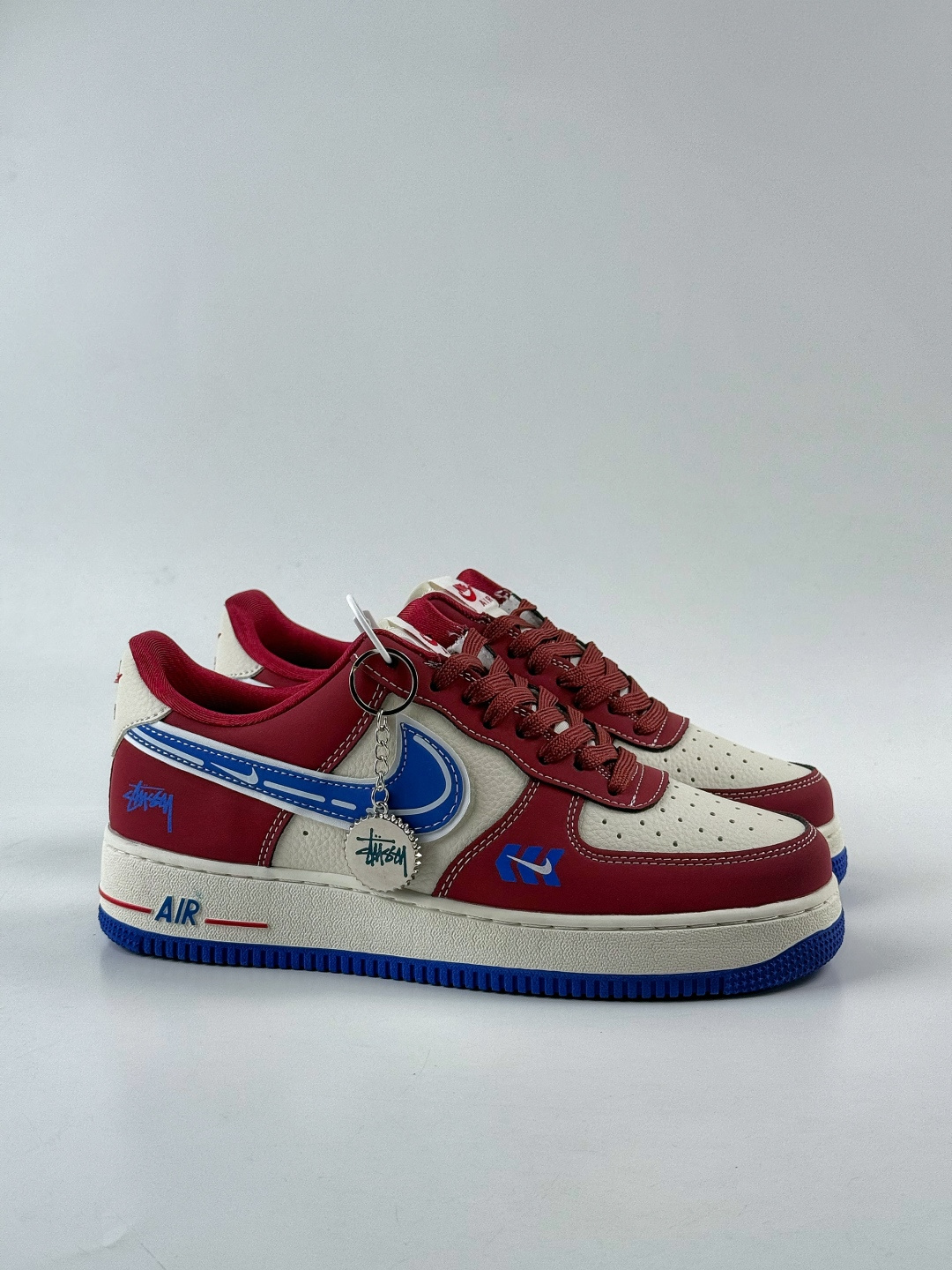 220 Nike Air Force 1 Low 07 x Stussy 红白蓝 SY1388-005