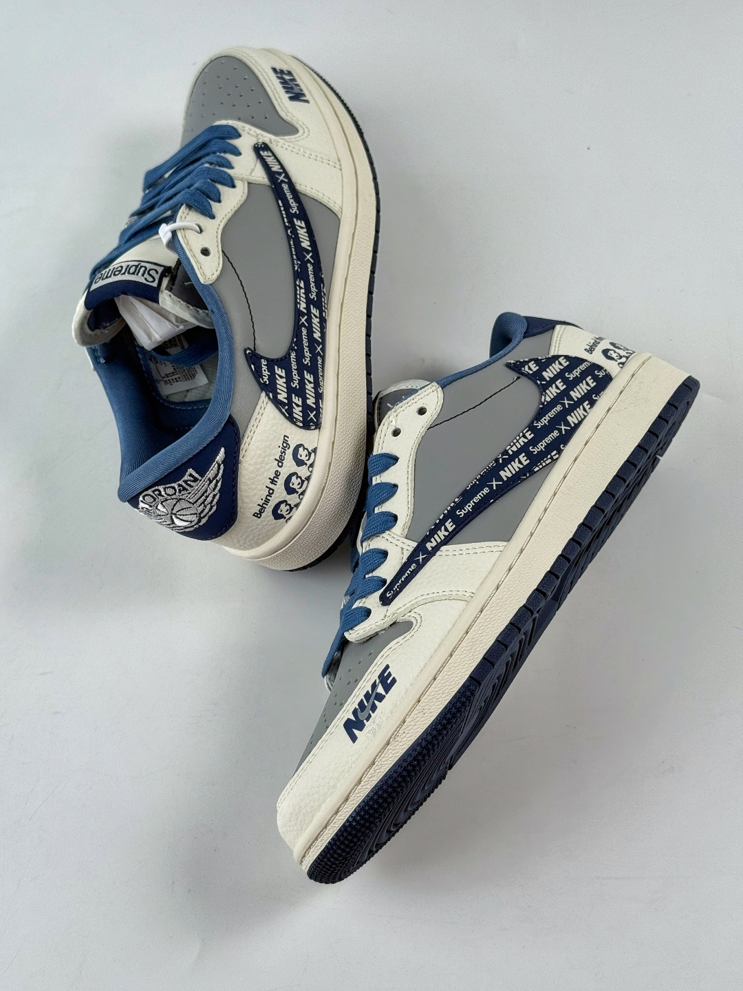 230 Travis Scott x Nike Air Jordan 1 Low x Superme Air Jordan 1 Low 反转白灰蓝倒钩 XD0798-309
