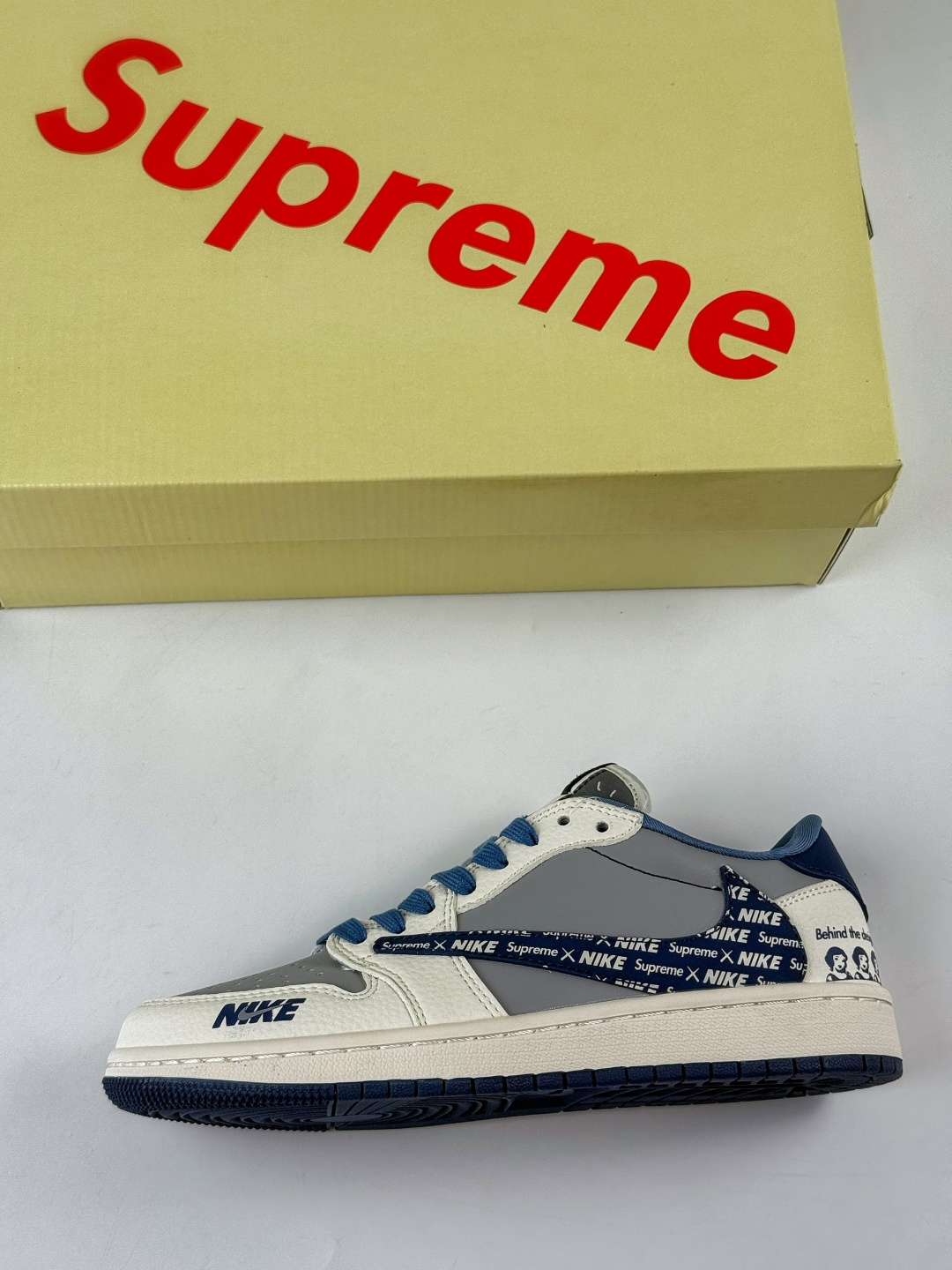 230 Travis Scott x Nike Air Jordan 1 Low x Superme Air Jordan 1 Low 反转白灰蓝倒钩 XD0798-309