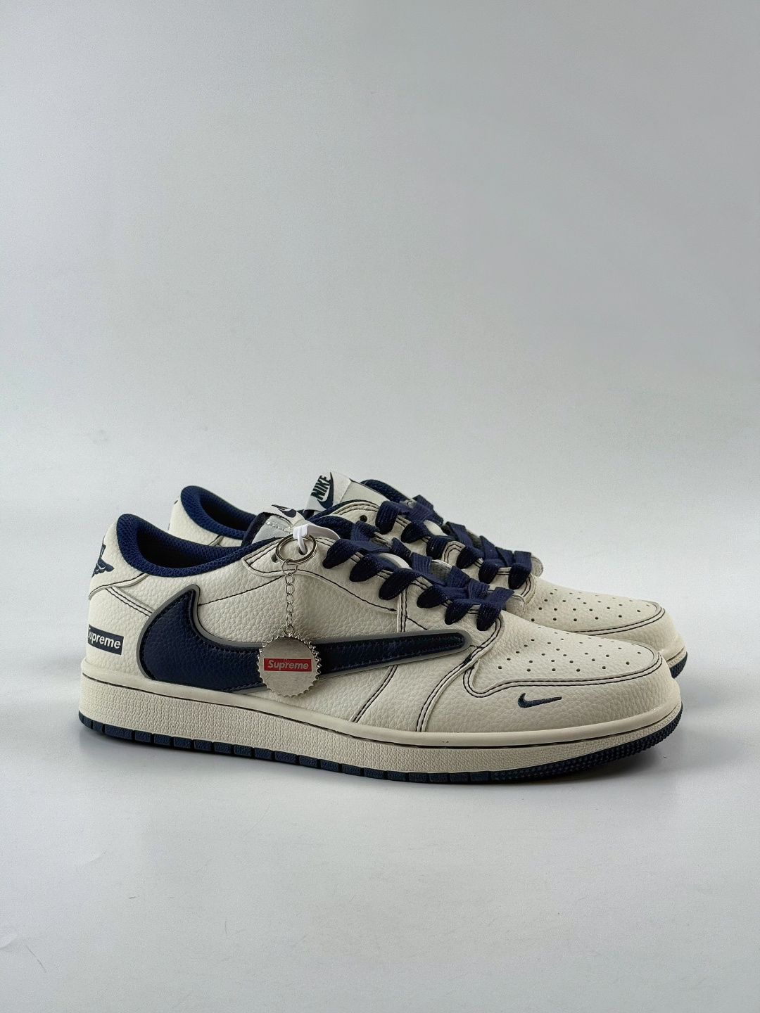 230 Travis Scott x Nike Air Jordan 1 Low x Supreme Air Jordan 1 Low 反转白蓝小勾倒钩 纯原版本 XX3168-217