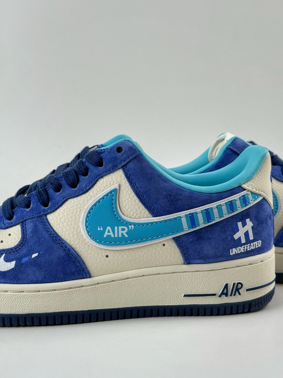 220 Nike Air Force 1 Low 07 x UNDEFEATED 蓝白小勾 SY1388-003