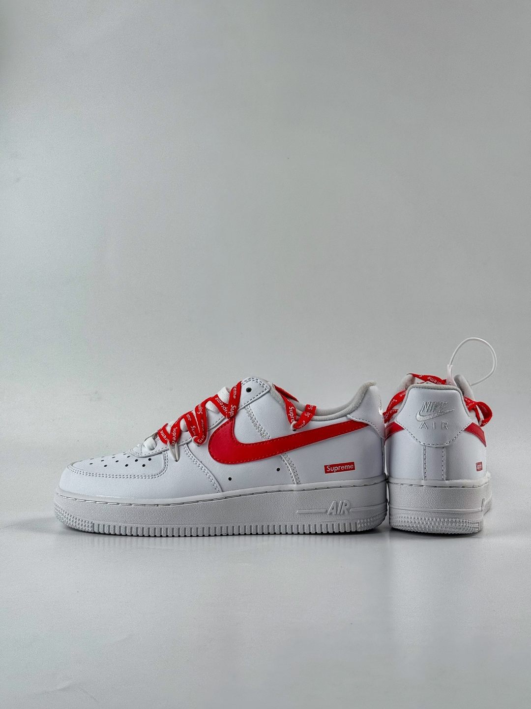 220 Nike Air Force 1 Low 07 x Superme 白红绑带 UP9225-101