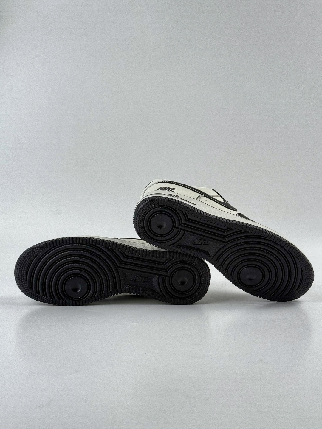 210 Nike Air Force 1 Low 07 白黑小勾 低帮空军 NH0601-574