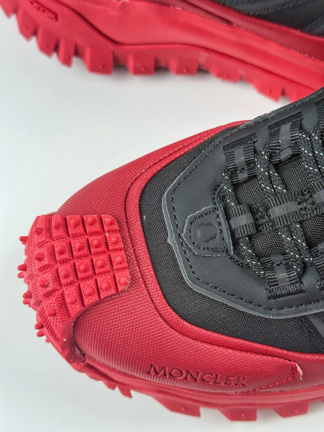 Moncler 蒙口 Trailgrip GTX 厚底系带耐磨低帮运动休闲鞋