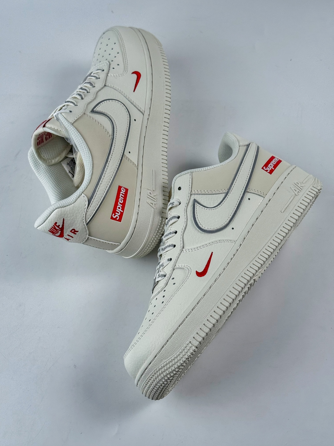 Nike Air Force 1 Low 07 x Superme 白红小勾 CS5288-052