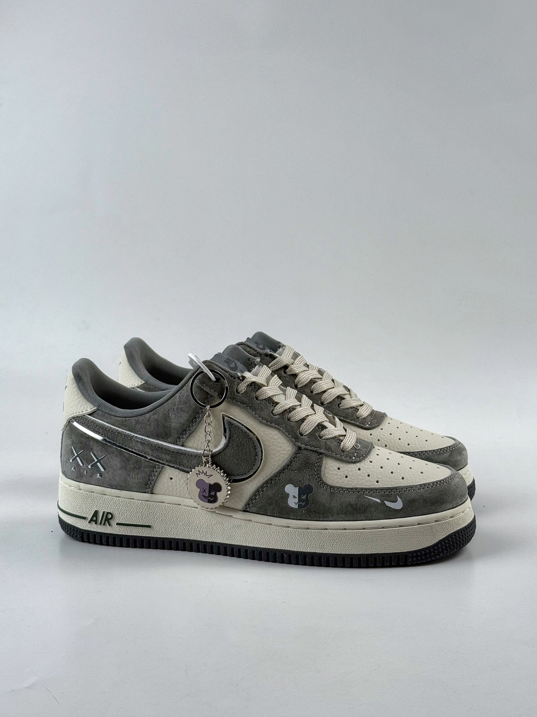 Nike Air Force 1 Low 07 暴力熊 灰白小勾 SY1388-004