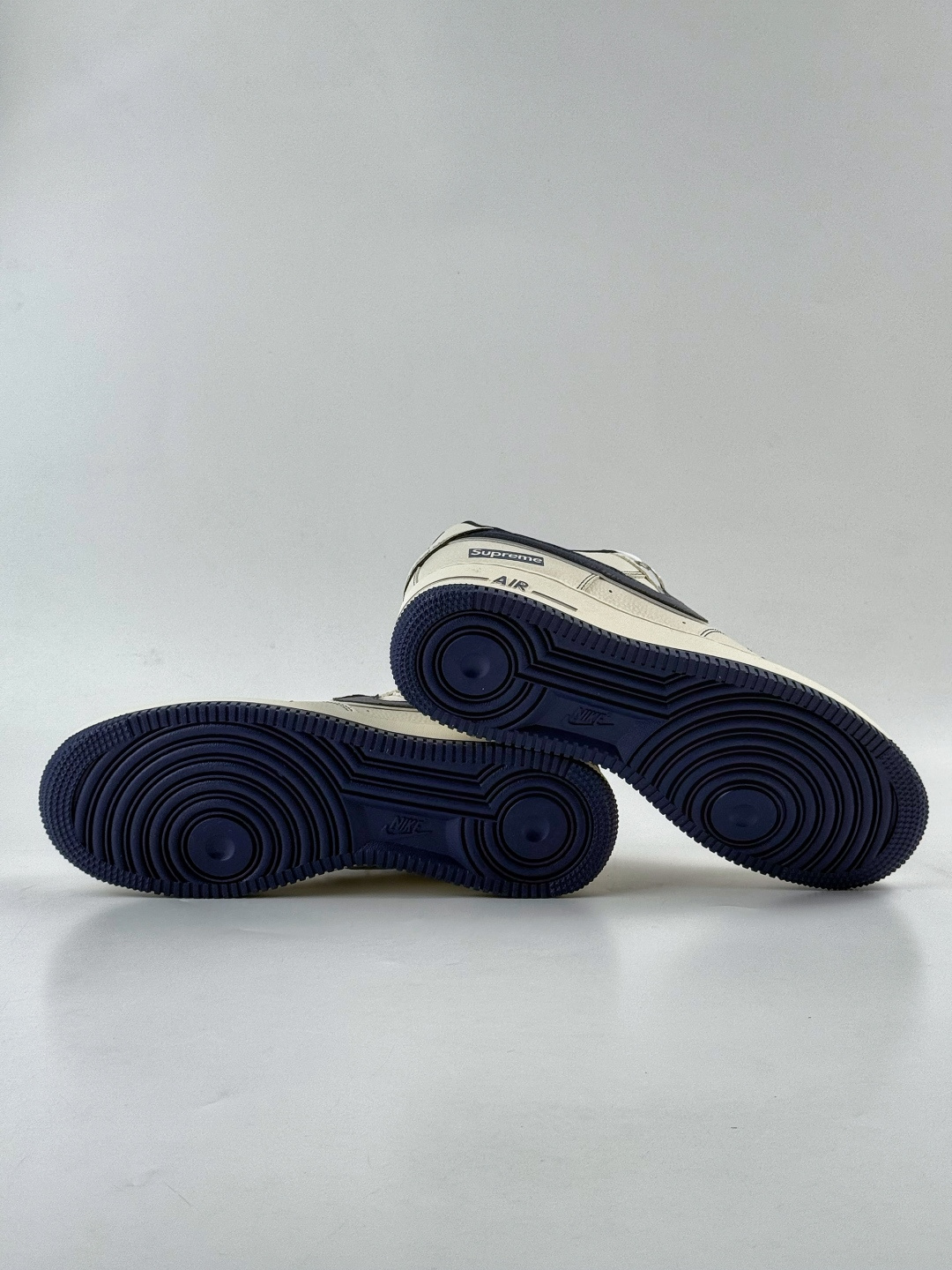 Nike Air Force 1 Low 07 x Superme 白蓝小勾 DD1982-319