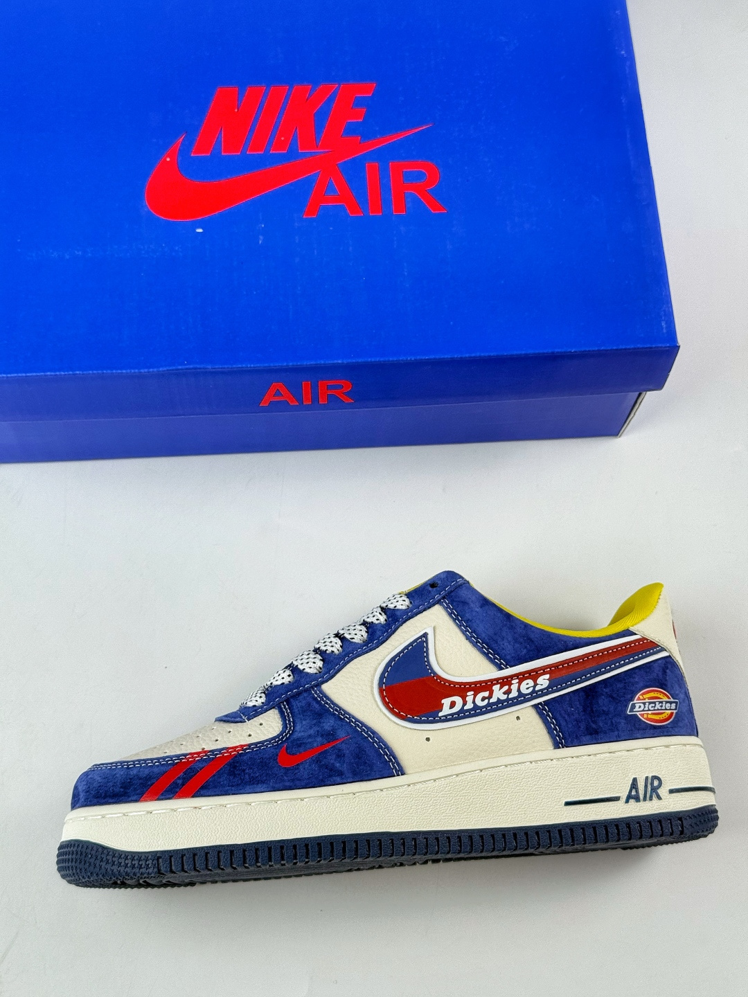 Nike Air Force 1 Low 07 x DICKIES 蓝白小勾满天星 SY1388-006-莆田鞋,莆田鞋货源,高仿鞋,高仿鞋货源,安福档口,莆田高仿鞋,莆田鞋批发,高仿鞋批发,莆田高仿运动鞋,高仿运动鞋,莆田运动鞋 Nike Air Force 1 Low 07 x DICKIES 蓝白小勾满天星 SY1388-006