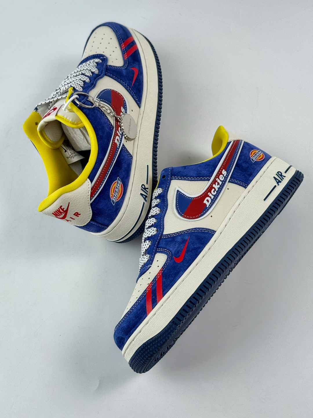 Nike Air Force 1 Low 07 x DICKIES 蓝白小勾满天星 SY1388-006-莆田鞋,莆田鞋货源,高仿鞋,高仿鞋货源,安福档口,莆田高仿鞋,莆田鞋批发,高仿鞋批发,莆田高仿运动鞋,高仿运动鞋,莆田运动鞋 Nike Air Force 1 Low 07 x DICKIES 蓝白小勾满天星 SY1388-006