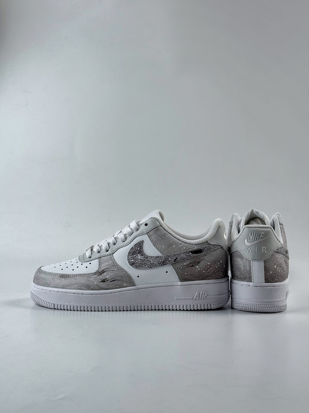Nike Air Force 1 Low 07 灰白 ZH0316-131-莆田鞋,莆田鞋货源,高仿鞋,高仿鞋货源,安福档口,莆田高仿鞋,莆田鞋批发,高仿鞋批发,莆田高仿运动鞋,高仿运动鞋,莆田运动鞋 Nike Air Force 1 Low 07 灰白 ZH0316-131