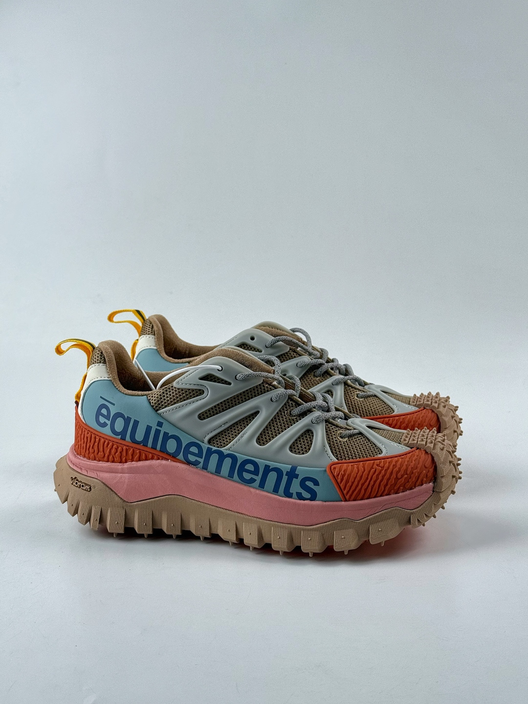 270 Moncler 蒙口 Trailgrip GTX 厚底系带耐磨低帮运动休闲鞋-Chinese UA Cheap High Quatity Brand Clothes Bags handbags Sneakers wholesale wholesaler seller from China Factory suppliers Fashion Clothing Shoes best Quality Beautiful Price 270 Moncler 蒙口 Trailgrip GTX 厚底系带耐磨低帮运动休闲鞋