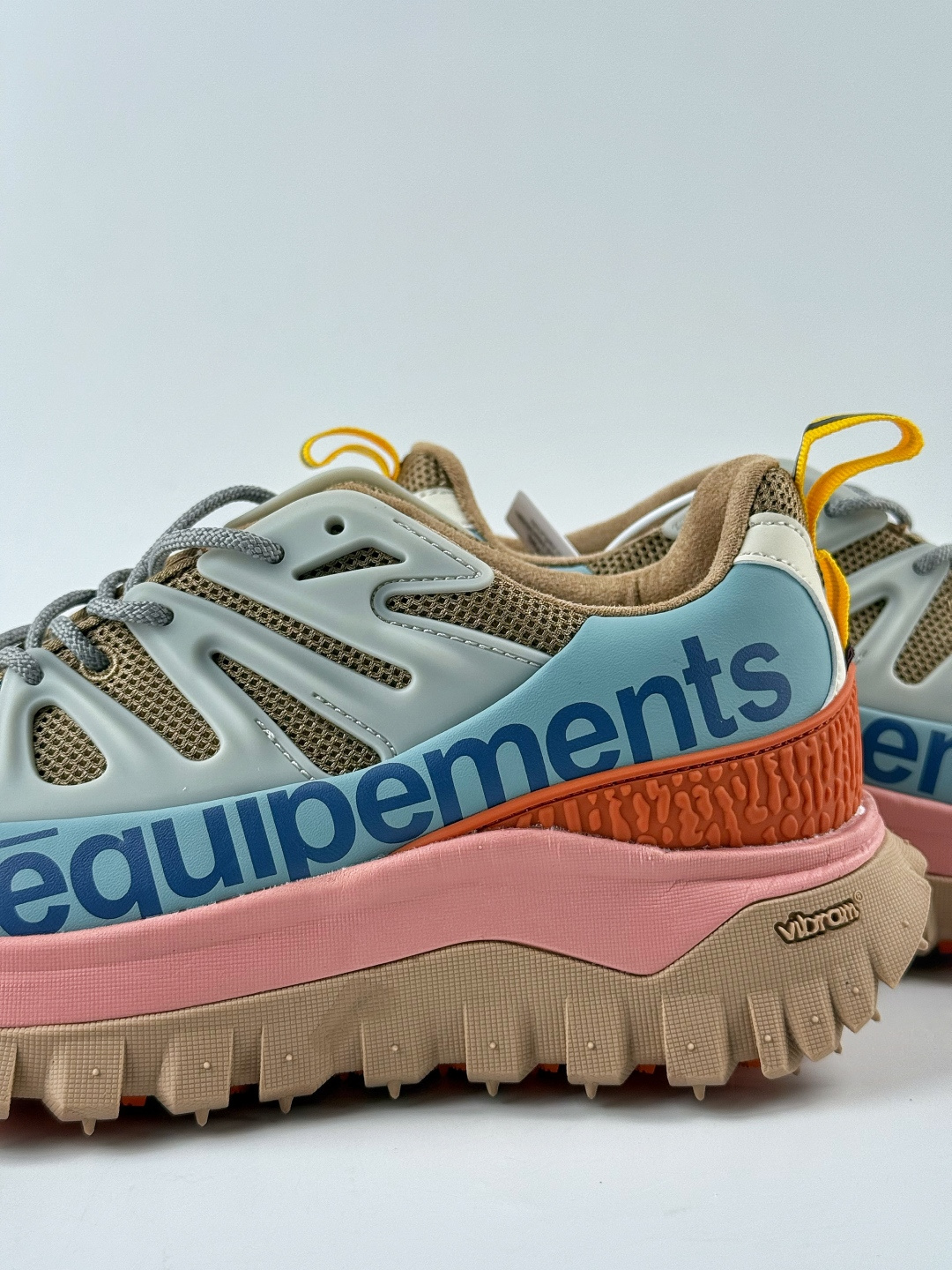 270 Moncler 蒙口 Trailgrip GTX 厚底系带耐磨低帮运动休闲鞋-Chinese UA Cheap High Quatity Brand Clothes Bags handbags Sneakers wholesale wholesaler seller from China Factory suppliers Fashion Clothing Shoes best Quality Beautiful Price 270 Moncler 蒙口 Trailgrip GTX 厚底系带耐磨低帮运动休闲鞋