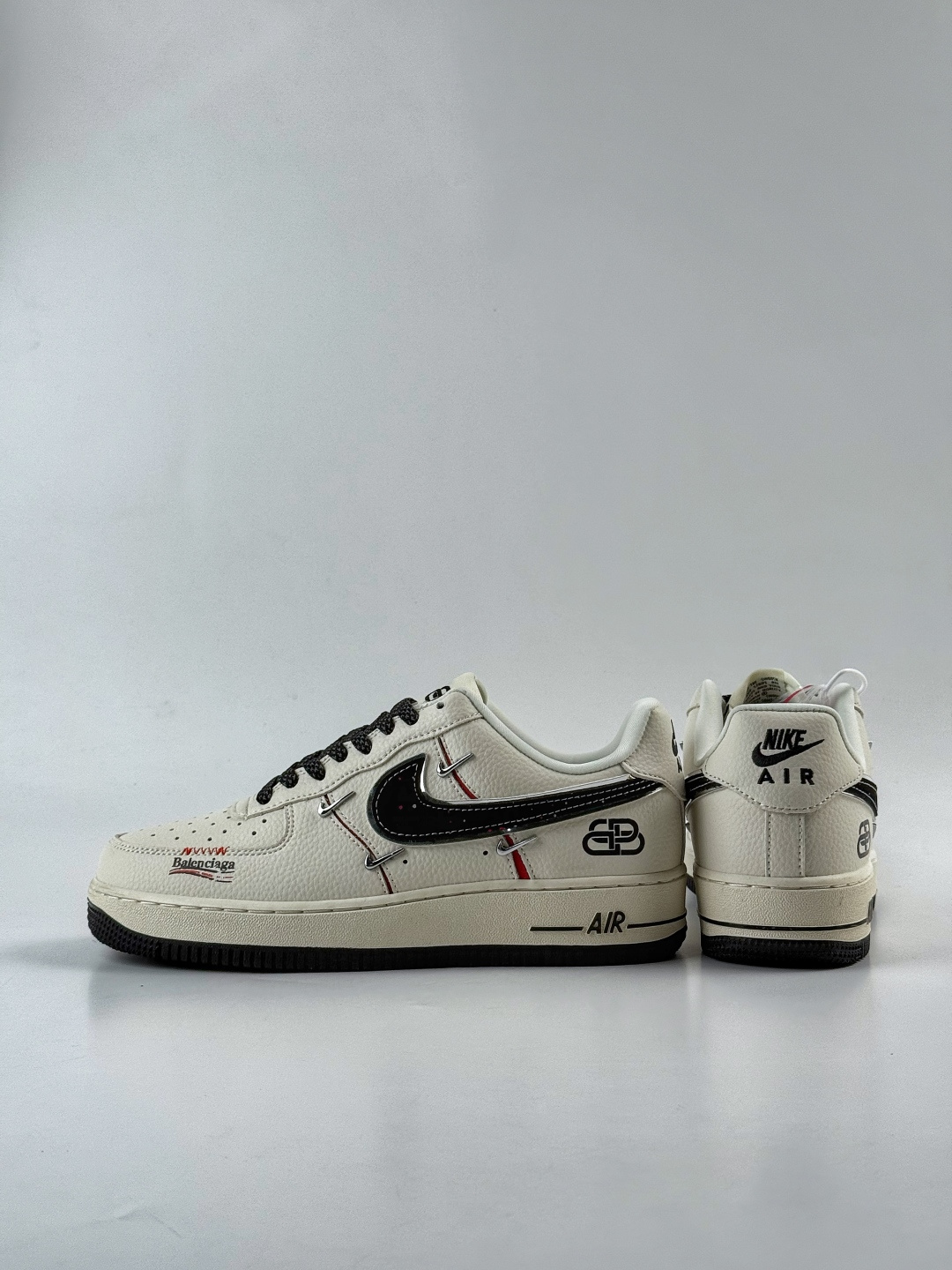 220 Nike Air Force 1 Low 07 x Balenciaga 白黑四小勾满天星 DD1928-309