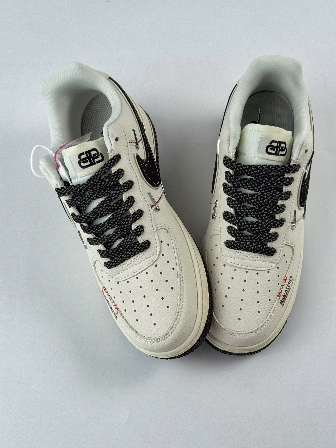 220 Nike Air Force 1 Low 07 x Balenciaga 白黑四小勾满天星 DD1928-309
