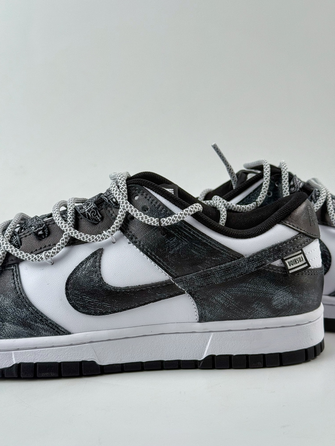 Nike SB Dunk Low 清夜扪心 灰白 HF5441-100