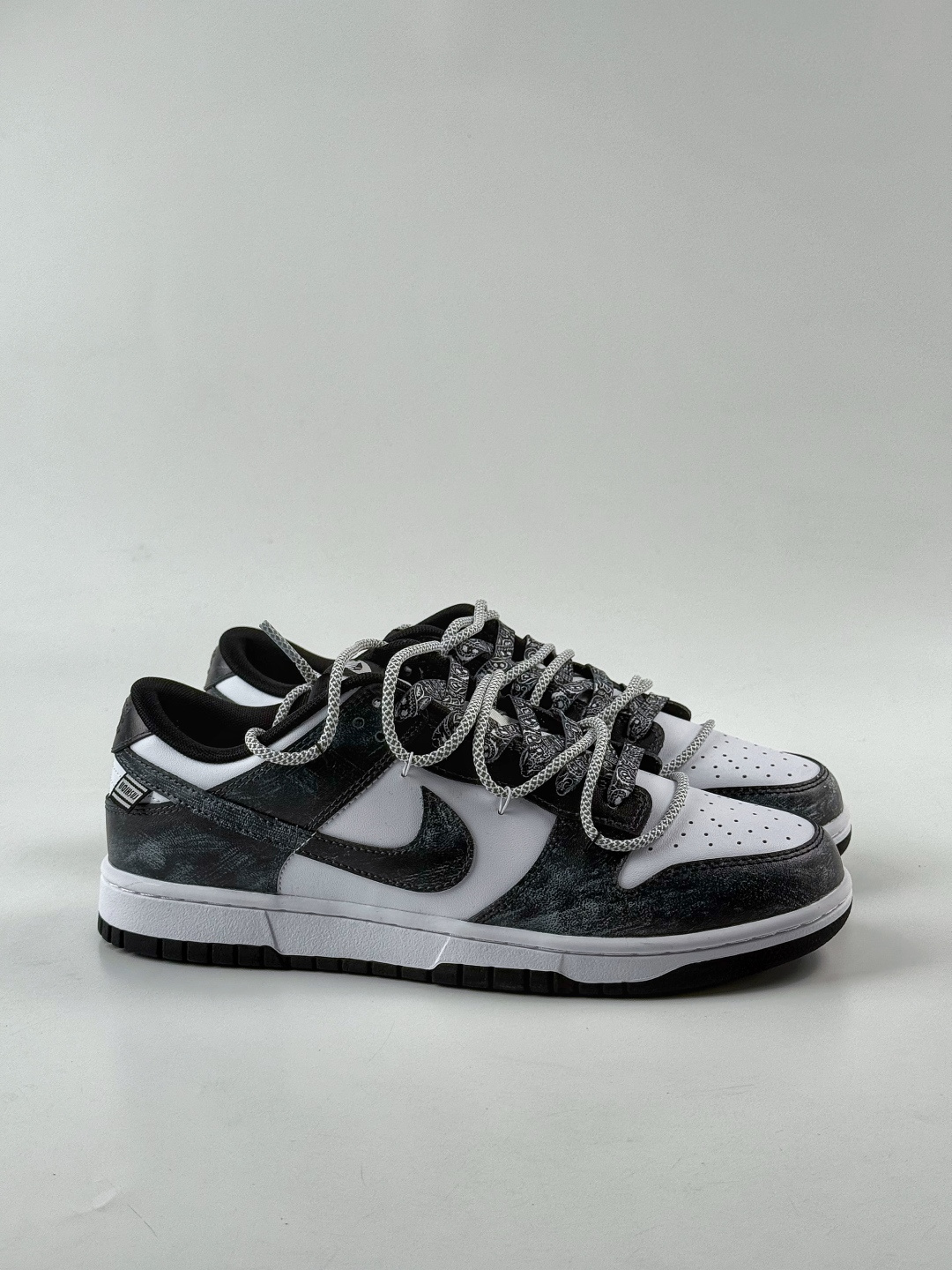 Nike SB Dunk Low 清夜扪心 灰白 HF5441-100
