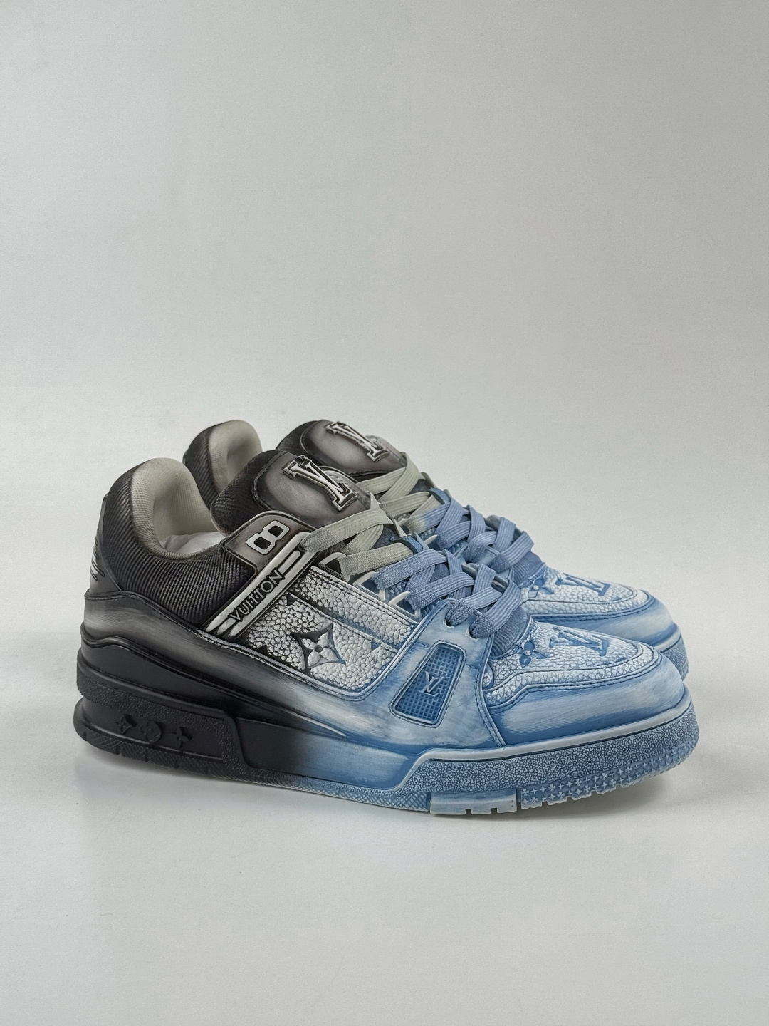 470 新货Louis Vuitton 路易威登 LV Trainer 低帮休闲板鞋