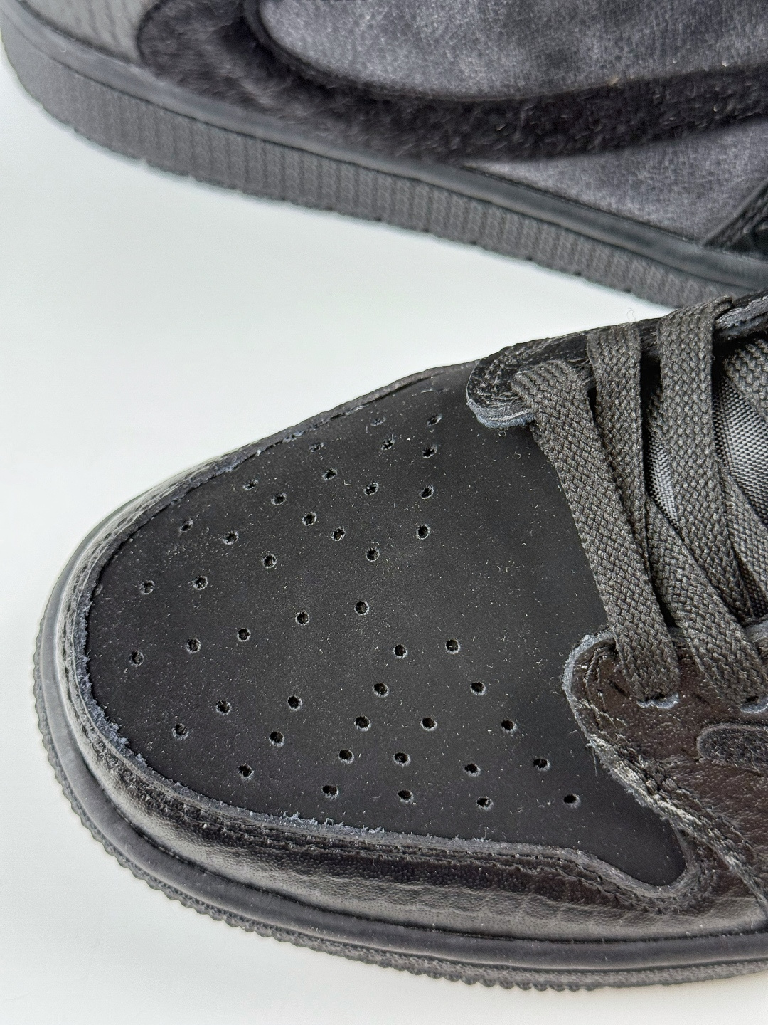 230 Travis Scott x Nike Air Jordan 1 Low x Kobe Bryant Air Jordan 1 Low 反转黑灰倒钩 纯原版本 LD2028-039-Chinese UA Cheap High Quatity Brand Clothes Bags handbags Sneakers wholesale wholesaler seller from China Factory suppliers Fashion Clothing Shoes best Quality Beautiful Price 230 Travis Scott x Nike Air Jordan 1 Low x Kobe Bryant Air Jordan 1 Low 反转黑灰倒钩 纯原版本 LD2028-039