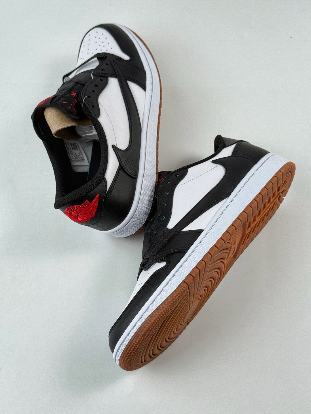 210 Travis Scott x Nike Air Jordan 1 Low Air Jordan 1 Low 黑白倒钩 纯原版本 DZ4137-700-Chinese UA Cheap High Quatity Brand Clothes Bags handbags Sneakers wholesale wholesaler seller from China Factory suppliers Fashion Clothing Shoes best Quality Beautiful Price 210 Travis Scott x Nike Air Jordan 1 Low Air Jordan 1 Low 黑白倒钩 纯原版本 DZ4137-700