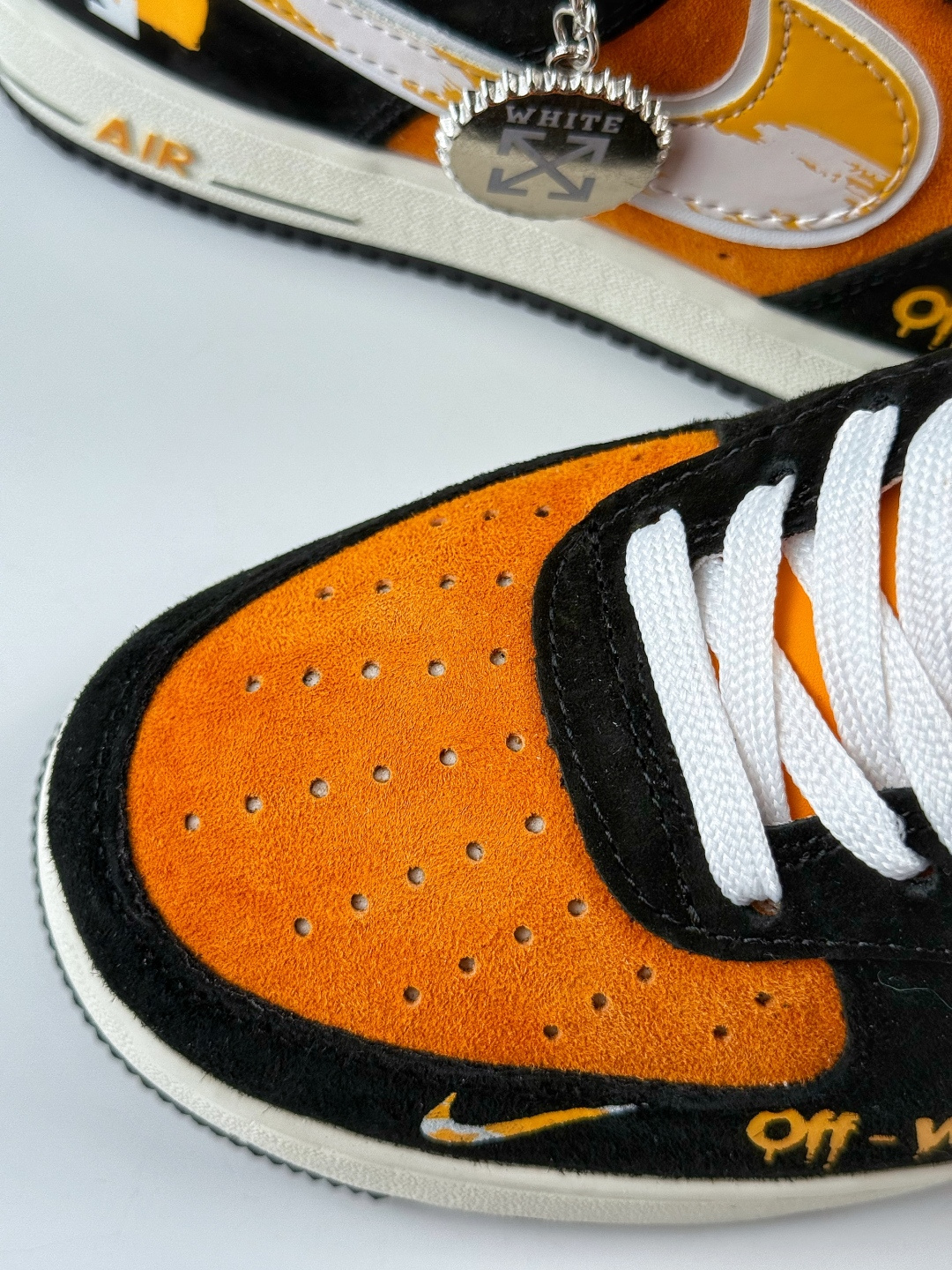 Nike Air Force 1 Low 07 x OFF-WHITE 黑橙小勾 SY1388-001X