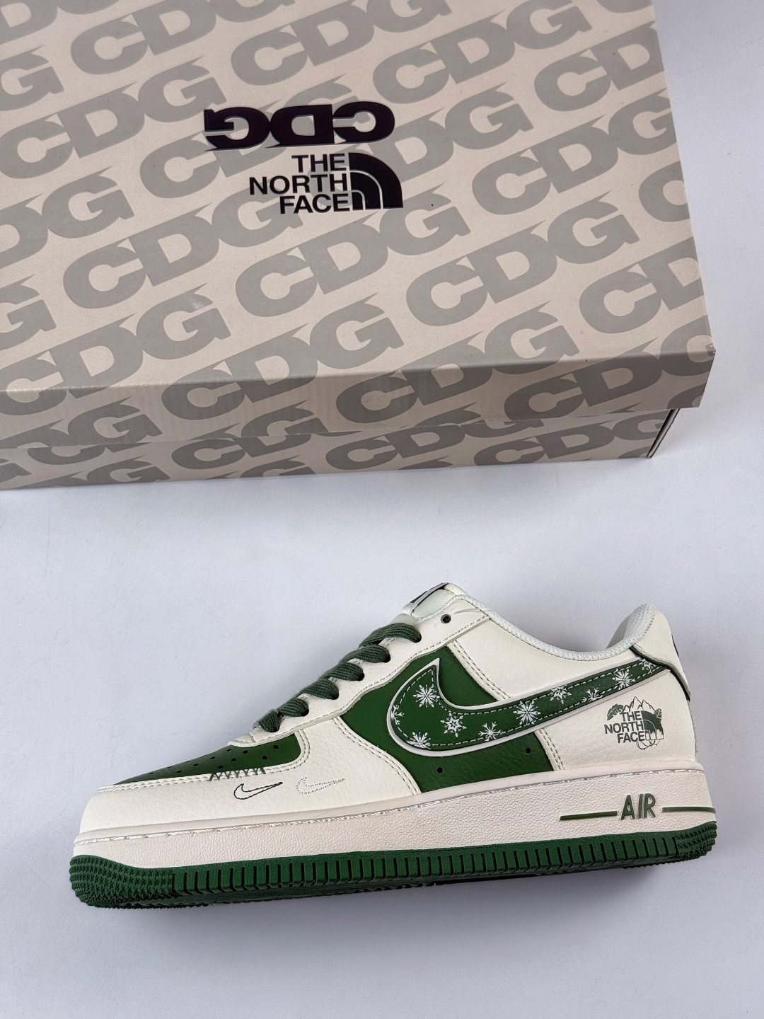 Nike Air Force 1 Low 07 x The North Face 白绿双小勾 JP8028-065