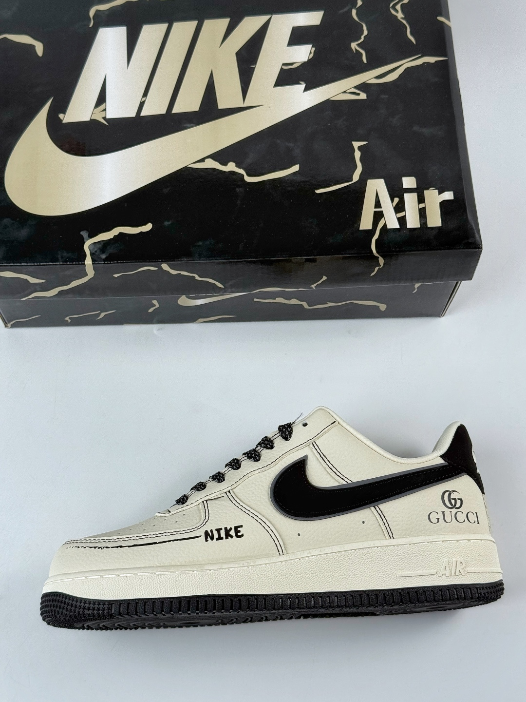 Nike Air Force 1 Low 07 x GUCCI 白黑满天星 KJ1688-020